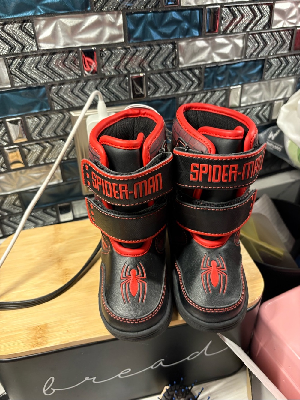 Spiderman Kids Black and Red Hook-and-Loop Boots